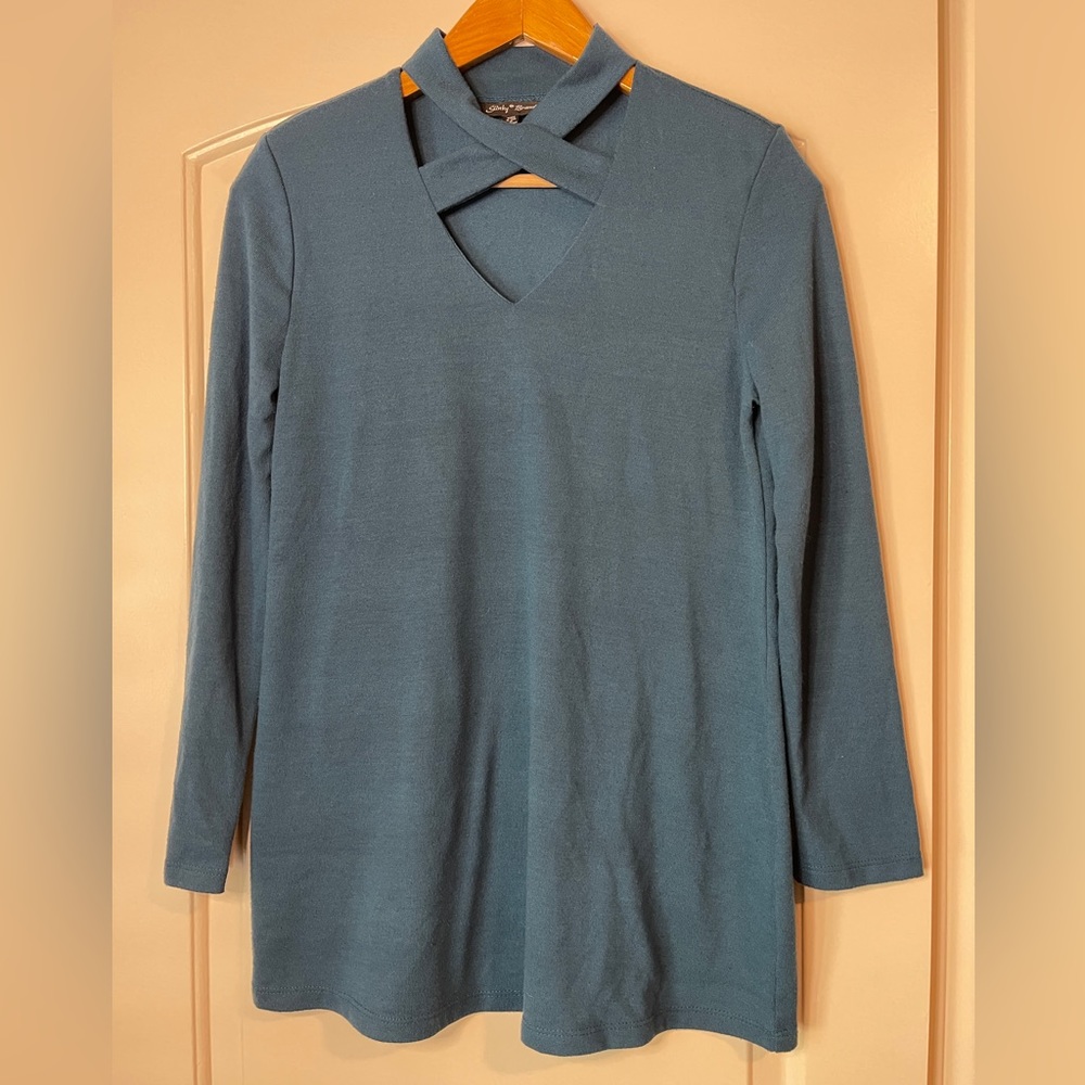 Slinky Brand M top
